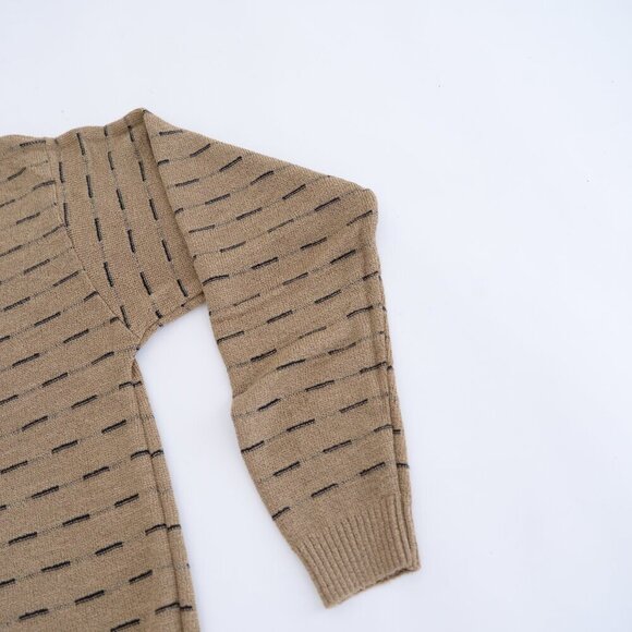 Vintage Pierre Cardin Taupe Tan Fine Knit 3D Eclectic Grandpa Crew Neck Sweater - Picture 4 of 8